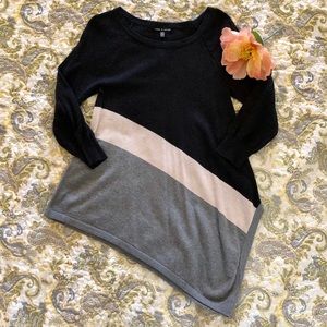 NWT Cable & Gauge Colorblock Sweater Size S ❤️